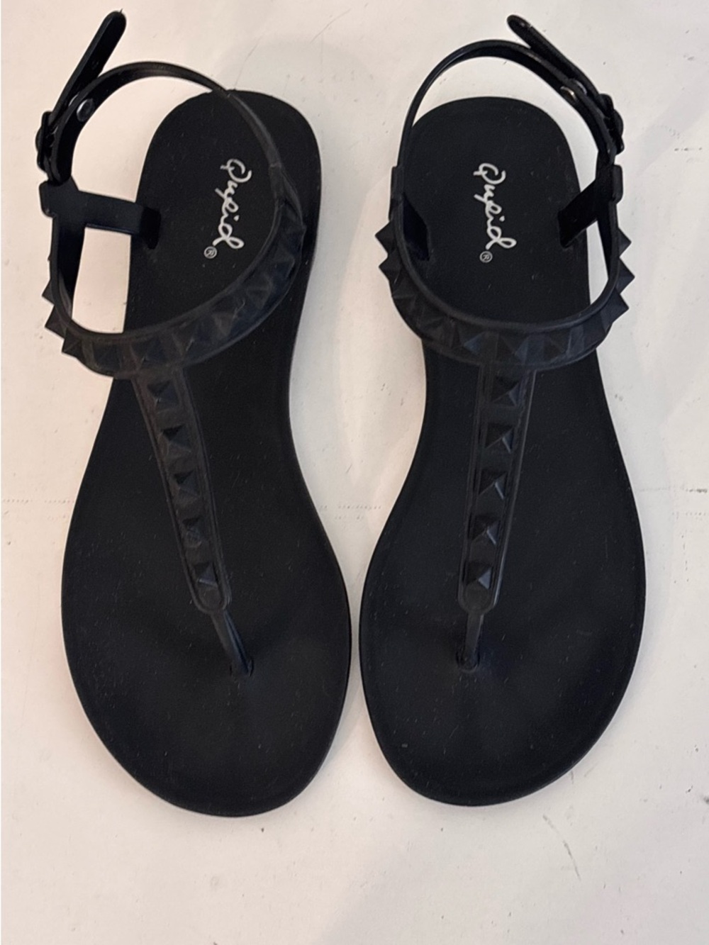 Qupid T-strap Studded Flat Sandal in Matte Black Ankle Strap, Sz 38 (7.5)